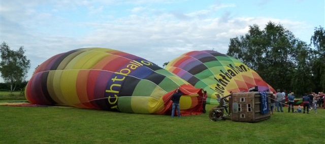 Luchtballon vertrek vanaf De Olde Lucashoeve, Lemele